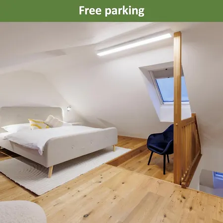 2 With Terrace And Free Parking Near Metro * Prague