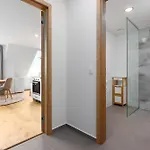 Appartement 2 With Terrace And Free Parking Near Metro