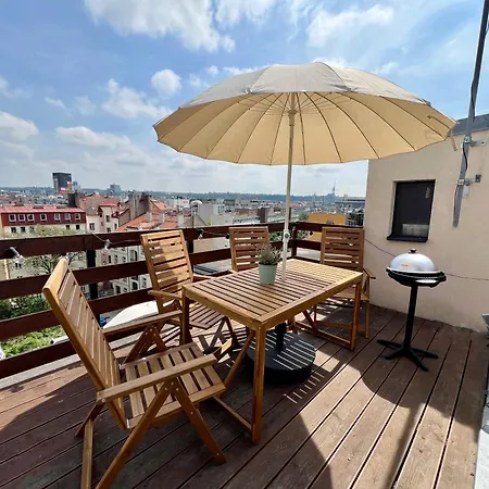 2 With Terrace And Free Parking Near Metro *